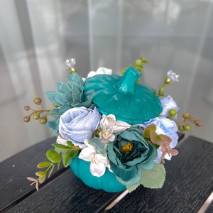 Őszi türkiz tötött tökdísz - otthon & életmód - dekoráció - asztal és polc dekoráció - asztaldísz - Meska.hu