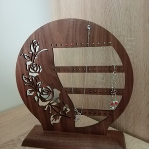 Ékszertartó, fülbevaló tartó, nyaklánctartó diófából, születésnap, ballagás, névnap, házassági évforduló - ékszer - ékszertartó - ékszertartó állvány - Meska.hu