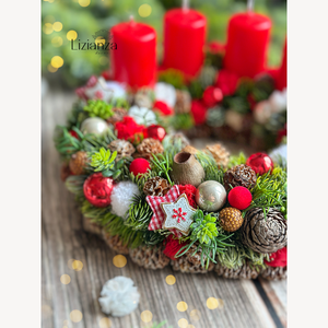 "Lotti" adventi koszorú , Karácsony, Adventi díszek, Adventi koszorú, Virágkötés, Egyszerre játékos és ünnepi, vidám és elegáns. Egyszóval csodás darab a “Lotti” adventi koszorú, am..., MESKA