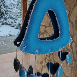 Téli filc harang ajtó- és ablakdísz � szíves, kézzel készült dekor (világoskék árnyalat, enyhén türkizes tónussal�ezüst), Otthon & Életmód, Dekoráció, Ajtó- és ablak dekoráció, Ablakdísz, , MESKA