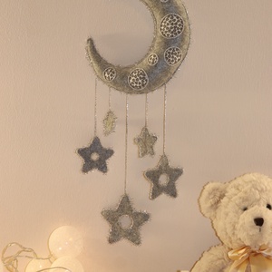 Szürke filc hold csillagokkal � kézzel készült, nyugodt hangulatú dekor, Otthon & Életmód, Babaszoba, gyerekszoba, Babaszoba dekoráció, Varrás, Horgolás, MESKA
