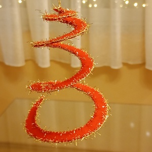 Forgó spirál � kézzel készült, csillogó filc dísz, Karácsony, Karácsonyi lakásdekoráció, Karácsonyi fénydekoráció, Varrás, Horgolás, MESKA