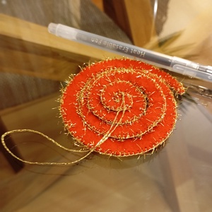 Forgó spirál � kézzel készült, csillogó filc dísz - karácsony - karácsonyi lakásdekoráció - karácsonyi fénydekoráció - Meska.hu