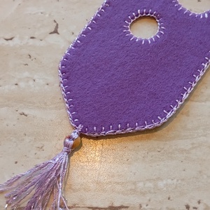 Lila filc könyvjelző körmintával - könyv & zene - könyvjelző - Meska.hu