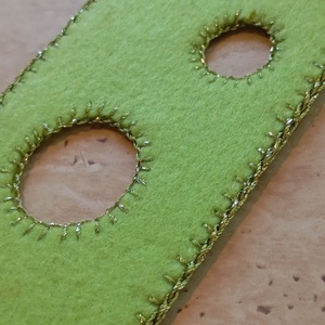 Világoszöld filc könyvjelző körmintával - könyv & zene - könyvjelző - Meska.hu