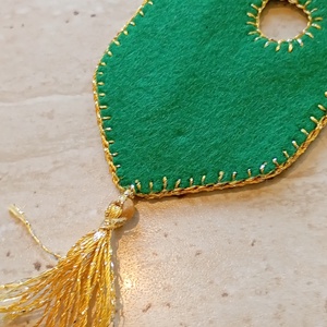 Zöld filc könyvjelző körmintával - könyv & zene - könyvjelző - Meska.hu