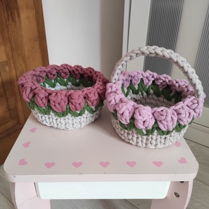 Tulipános horgolt tároló  - otthon & életmód - dekoráció - ajtó- és ablak dekoráció - ablakdísz - Meska.hu