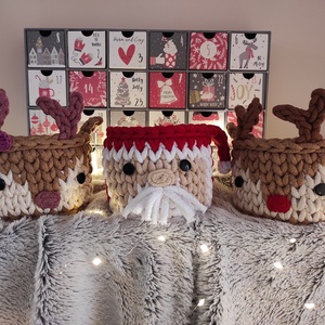 Mikulás, Rudolf vagy rénszarvas lány horgolt tároló , Karácsony, Karácsonyi lakásdekoráció, Karácsonyi lakásdíszek, Horgolás, MESKA