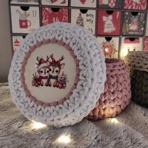 Karácsonyi horgolt tároló tetővel  - Meska.hu