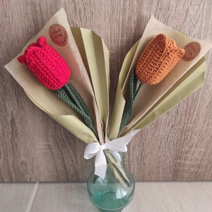 Horgolt tulipán  - otthon & életmód - virágdekoráció - virágdíszek - asztali virágdísz - Meska.hu