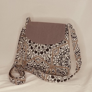 Mintás női oldaltáska, Táska & Tok, Kézitáska & válltáska, Vállon átvethető táska, Varrás, MESKA