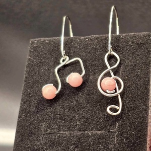 Hangjegy fülbevaló  - ékszer - fülbevaló - lógó fülbevaló - Meska.hu