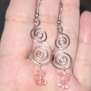 Málnakvarc fülbevaló  - ékszer - fülbevaló - lógó fülbevaló - Meska.hu