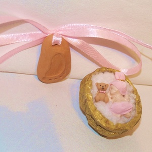 Gender reveal- Egy kis dió, benne egy nagy csoda - baba - mama - babaemlékek - bababejelentők - Meska.hu