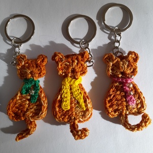 Cicás kulcstartó - táska & tok - kulcstartó & táskadísz - kulcstartó - Meska.hu