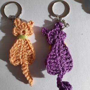 Cicás kulcstartó - táska & tok - kulcstartó & táskadísz - kulcstartó - Meska.hu