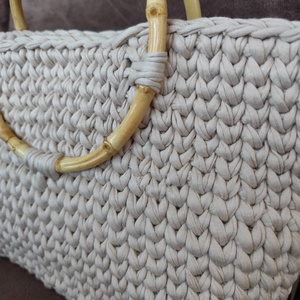 Horgolt bézs kézitáska  - táska & tok - kézitáska & válltáska - kézitáska - Meska.hu