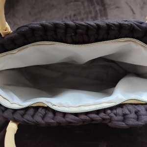 Barna horgolt kézitáska  - táska & tok - kézitáska & válltáska - kézitáska - Meska.hu