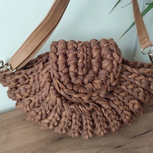 Horgolt oldaltáska  - Meska.hu