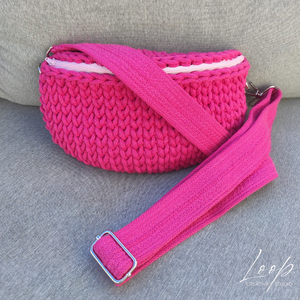 Bohém magenta horgolt crossbody táska mandala béléssel  kézzel készült női oldaltáska - táska & tok - kézitáska & válltáska - kézitáska - Meska.hu