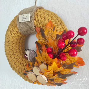 Hangulatos őszi ajtódísz kézzel horgolt alapon - otthon & életmód - dekoráció - ajtó- és ablak dekoráció - ajtódísz & kopogtató - Meska.hu