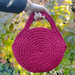 Kézzel horgolt kerek bordó táska - táska & tok - kézitáska & válltáska - kézitáska - Meska.hu Kézzel horgolt kerek bordó táska - táska & tok - kézitáska & válltáska - kézitáska - Meska.hu
