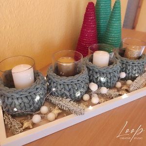 Természetes, letisztult és meleg karácsonyi asztal dekoráció otthonra, Karácsony, Karácsonyi lakásdekoráció, Karácsonyi lakásdíszek, Horgolás, MESKA