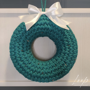 Horgolt, egyedi design karácsonyi ajtódísz - smaragd színben - karácsony - adventi díszek - adventi ajtódísz - Meska.hu