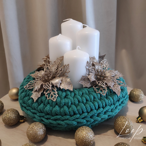 Adventi koszorú - horgolt zöld alap, arany disszel, Karácsony, Adventi díszek, Adventi koszorú, Horgolás, MESKA