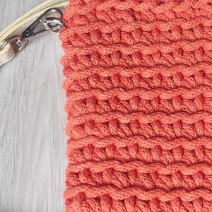 Telefontartó horgolva választható színekben  keresztpántos mobiltok - táska & tok - pénztárca & más tok - telefontok - Meska.hu