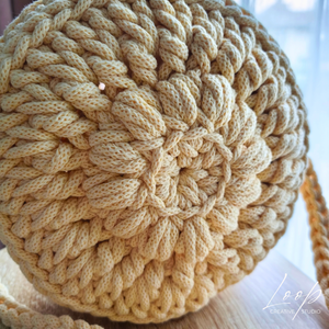 Flora horgolt női bohém táska � virág mintás crossbody táska, egyedi kézműves kézitáska - táska & tok - kézitáska & válltáska - vállon átvethető táska - Meska.hu