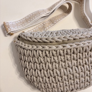 Horgolt crossbody bag - táska & tok - kézitáska & válltáska - vállon átvethető táska - Meska.hu