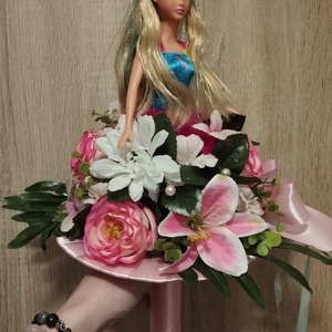 Barbie csokor - otthon & életmód - dekoráció - virágdísz és tartó - csokor & virágdísz - Meska.hu