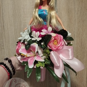 Barbie csokor - otthon & életmód - dekoráció - virágdísz és tartó - csokor & virágdísz - Meska.hu