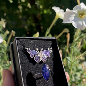 Tengerészkék pillangós medál-gyűrű szett, Ékszer, Nyaklánc, Medálos nyaklánc, Ékszerkészítés, Fémmegmunkálás, MESKA