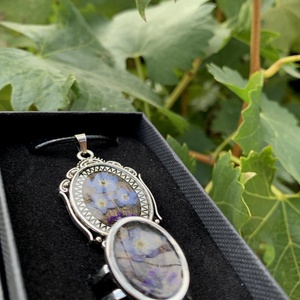 Arany-szürke szárított virágos nyaklánc-gyűrű ékszerszett - ékszer - ékszerszett - Meska.hu