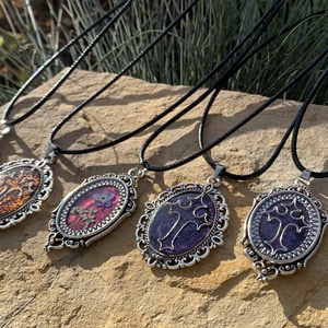 Türkiz keresztes nyaklánc - ékszer - nyaklánc - medálos nyaklánc - Meska.hu