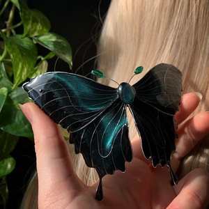 Smaragdzöld-fekete pillangós hajcsat - ruha & divat - hajdísz & hajcsat - hajdísz - Meska.hu