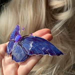 Kék-sötétlila pillangós hajcsat - ruha & divat - hajdísz & hajcsat - hajdísz - Meska.hu