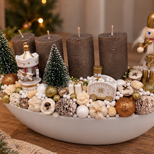 Diótörő karácsonyi varázslat-huszáros adventi asztaldísz - karácsony - adventi díszek - adventi asztaldísz - Meska.hu