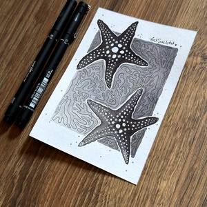 Eredeti, kézzel készült illusztráció - 2025 inktober - Tengeri csillag, Művészet, Grafika & Illusztráció, Tus, Festészet, Fotó, grafika, rajz, illusztráció, MESKA