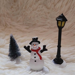 Karácsonyi falu kiegészítő szett 3 részes (Hóember, fenyő, kandeláber) - Meska.hu