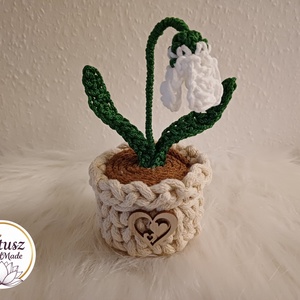 Horgolt hóvirág kaspóban, Otthon & Életmód, Virágdekoráció, Virágdíszek, Asztali virágdísz, Horgolás, MESKA