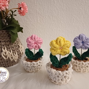 Horgolt virág kaspóban, Otthon & Életmód, Virágdekoráció, Virágdíszek, Asztali virágdísz, Horgolás, MESKA