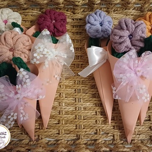 Horgolt virág  - otthon & életmód - virágdekoráció - virágdíszek - asztali virágdísz - Meska.hu