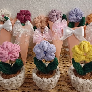 Horgolt virág  - otthon & életmód - virágdekoráció - virágdíszek - asztali virágdísz - Meska.hu