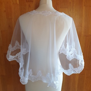 ESKÜVŐ BOL08 - Elegáns 95mm-es csipkés szélű hófehér színű boleró, pelerin - esküvő - kiegészítők - bolero és válltakaró - Meska.hu