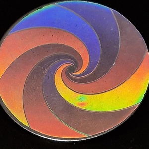 Kitűző, bross BRO232 - Szivárványban játszó 40mm-es - ékszer - kitűző és bross - kitűző - Meska.hu
