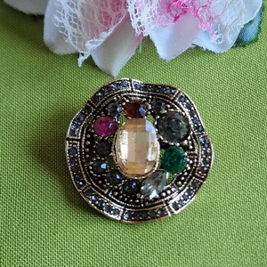 Kitűző, bross BRO137 - antik hatású opál köves melltű medál 38mm, Ékszer, Kitűző és Bross, Kitűző, , MESKA