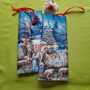 DCS124C - Mária a kisdeddel és karácsonyfával mintás textil ajándéktasak, mikulás zsák, bortartó, pezsgő csomagoló - Meska.hu